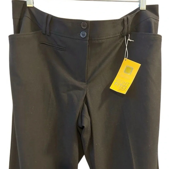 Lane Bryant Women's Flared Black Trousers Size 4 Casual Pants - Picture 2 of 9